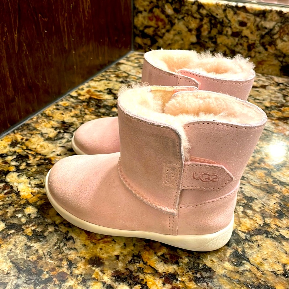 Toddler Ugg Booties - Size 8